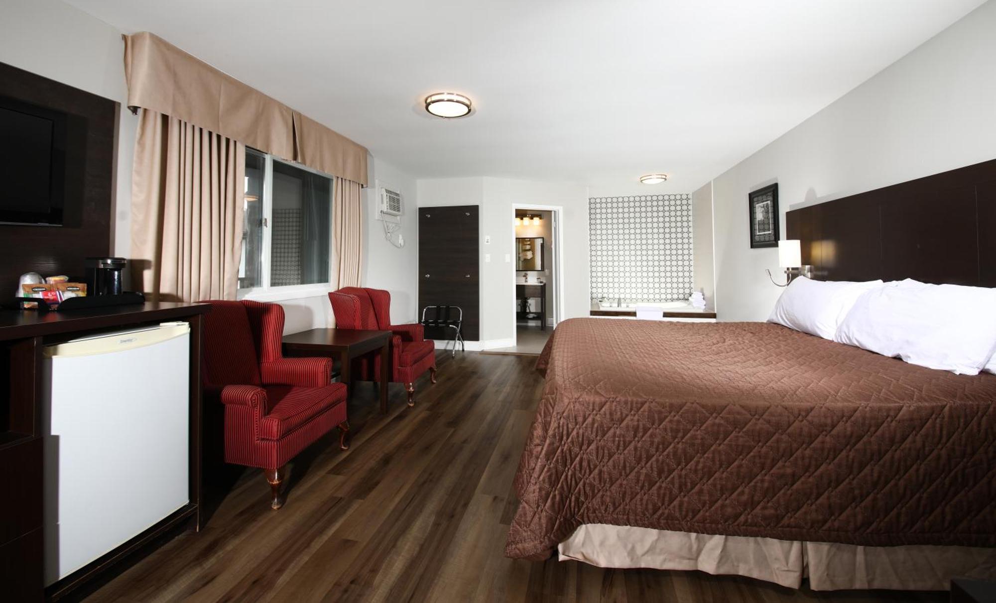 Cedar Lodge Motel Ґодріч Екстер'єр фото